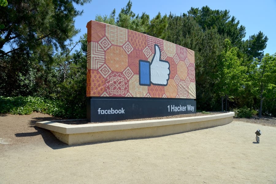Facebook, meta, marketing